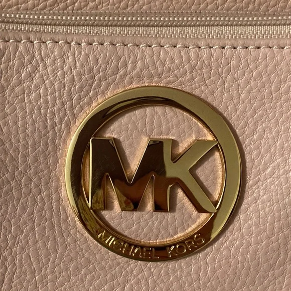 Michael Kors Pink Crossbody Bag - Picture 6 of 8